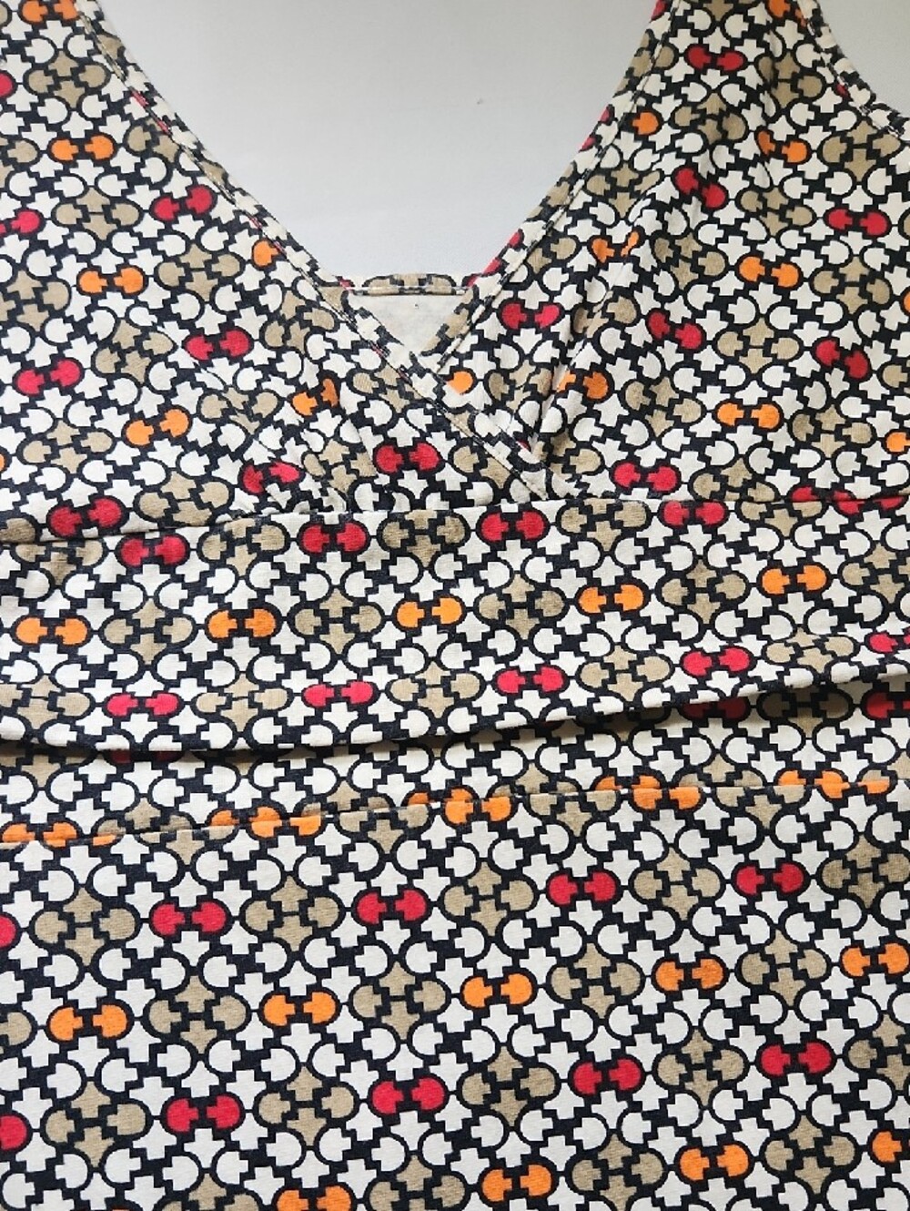 Patagonia Sleeveless Midi Dress with Red, Orange, Black & White Geometric Print - Picture 3 of 6